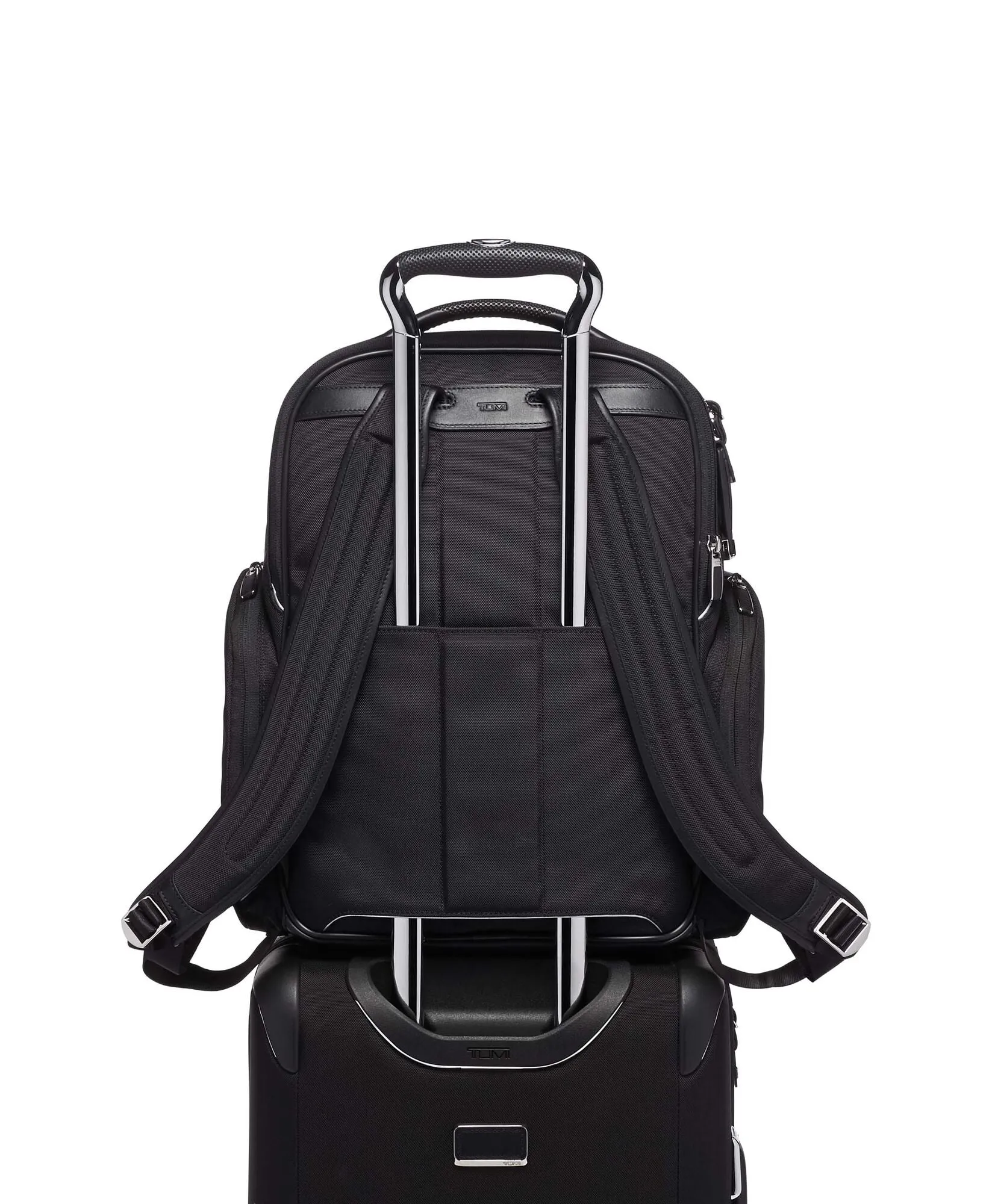 ARRIVÉ Barker Backpack - Black