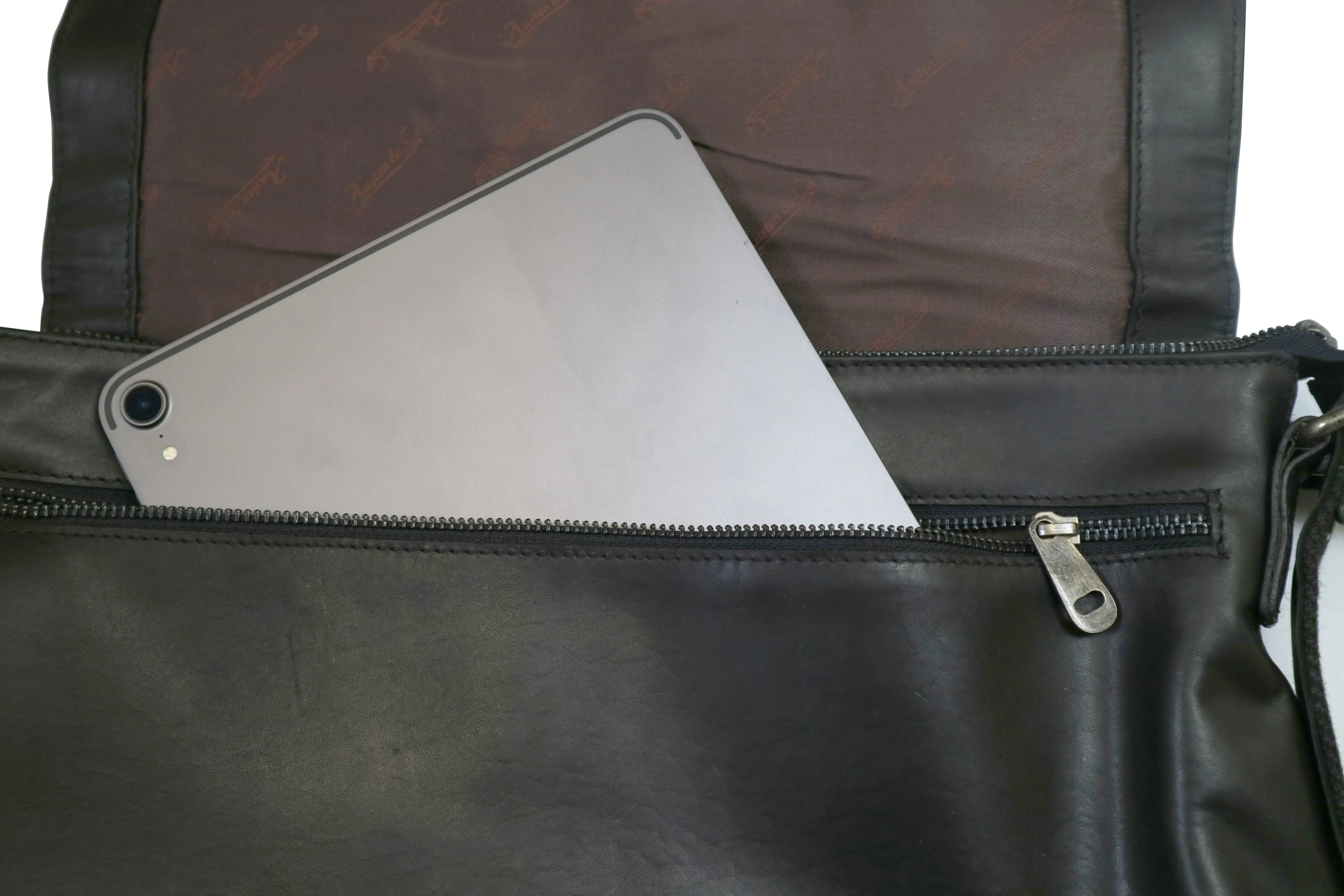 Austen & Co Black Leather Messenger Bag