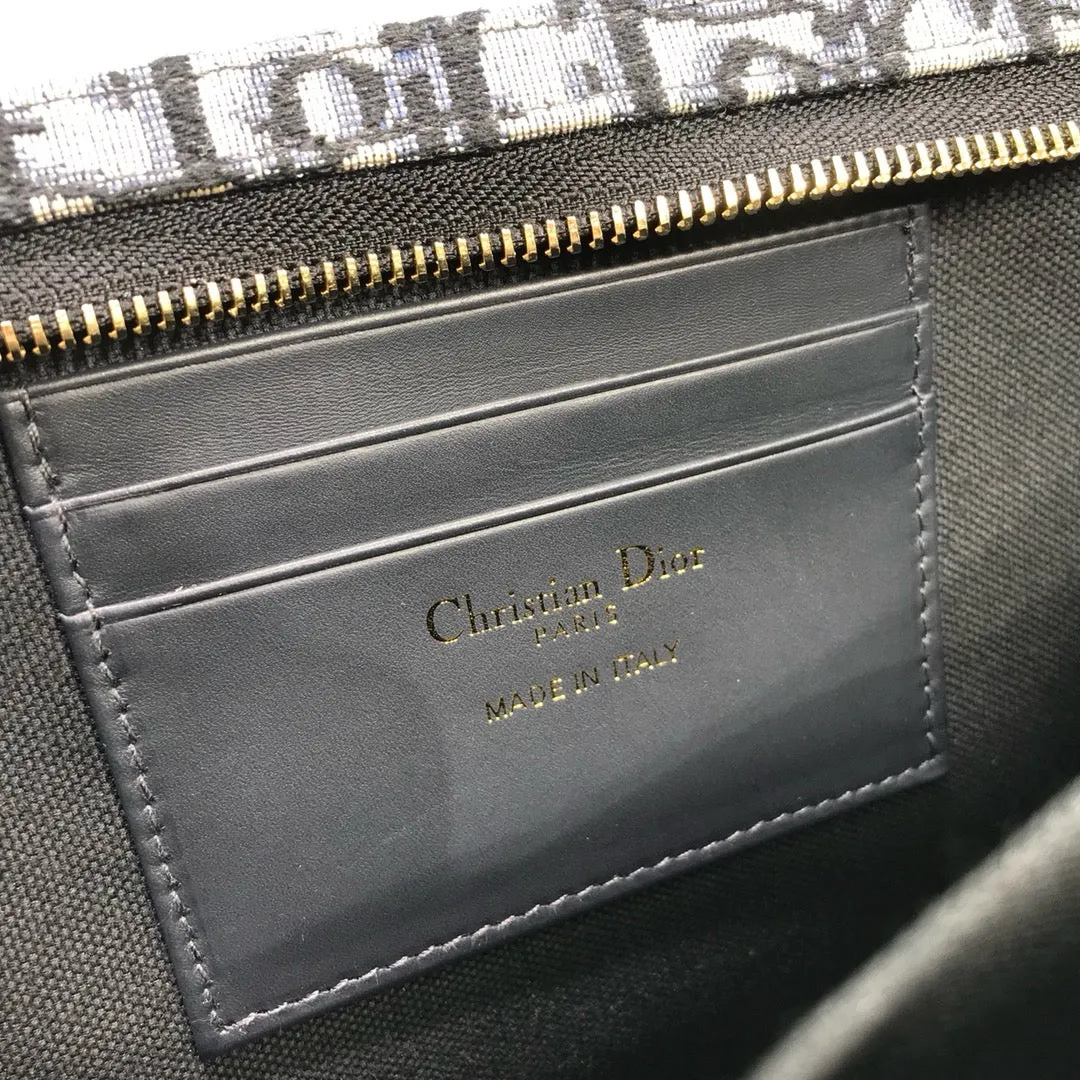 DR328 30 Montaigne Pouch / HIGHEST QUALITY VERSION / 10 x 8 x 2 inches