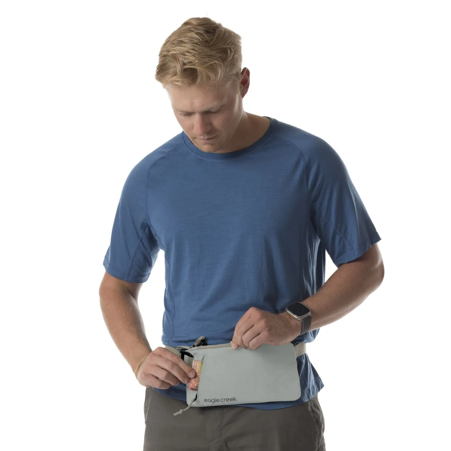 Eagle Creek Stash RFID Sling Bag