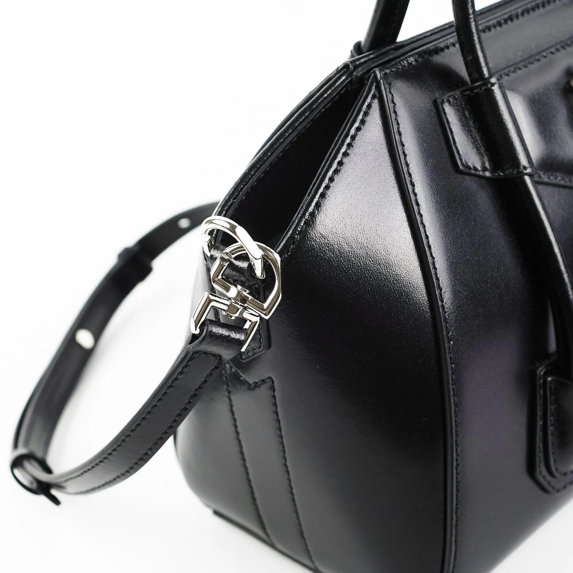 Givenchy Antigona Lock Mini Black