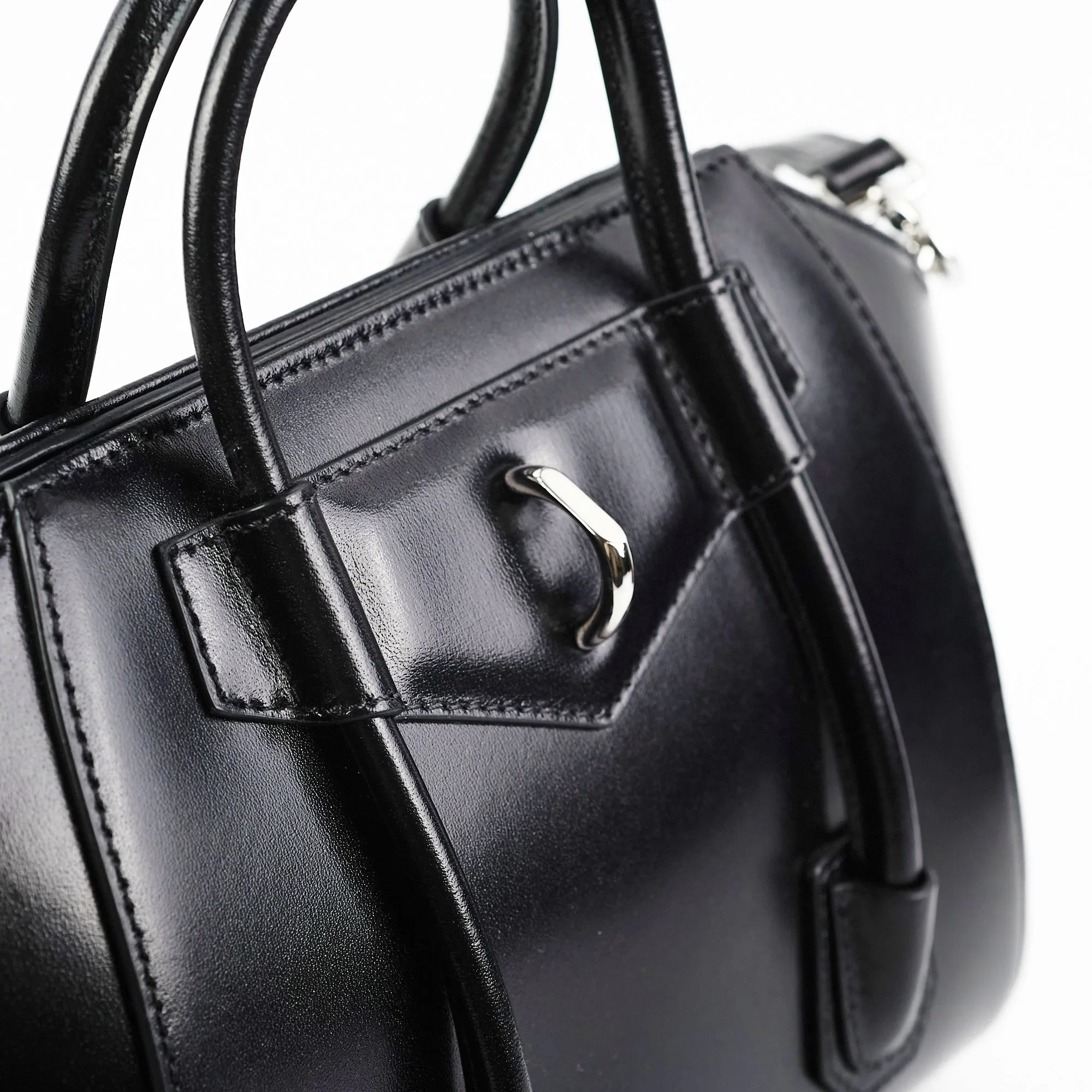 Givenchy Antigona Lock Mini Black