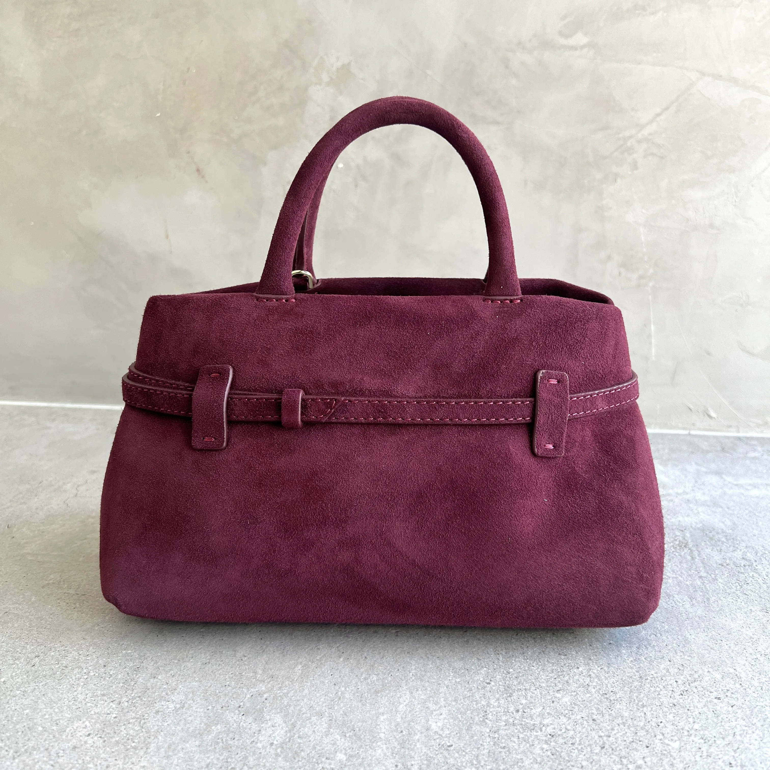 Le Cambon 25, Suede, Merlot