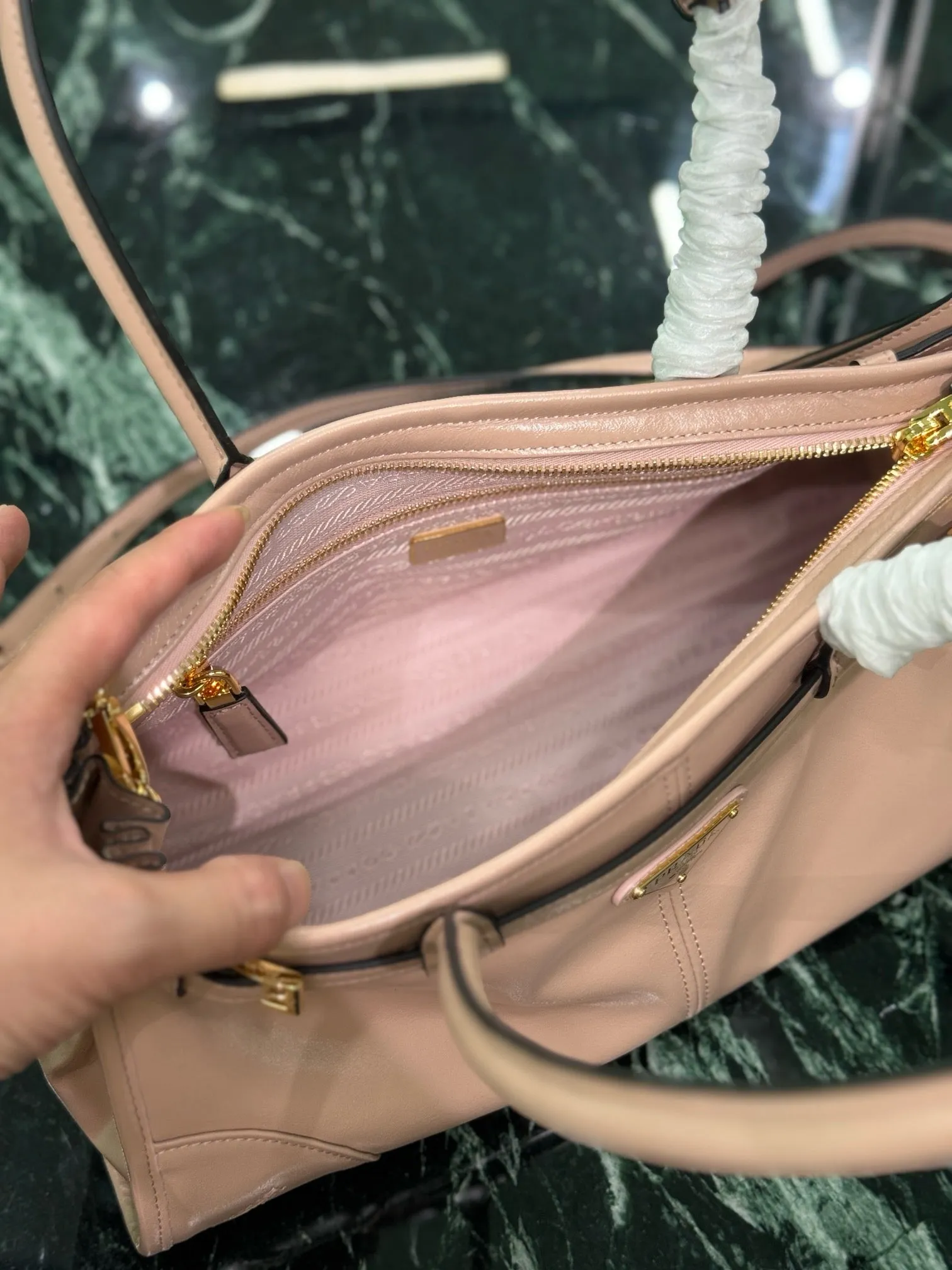 PD319 Cocoa Medium/Large Leather Handbag / HIGHEST QUALITY VERSION