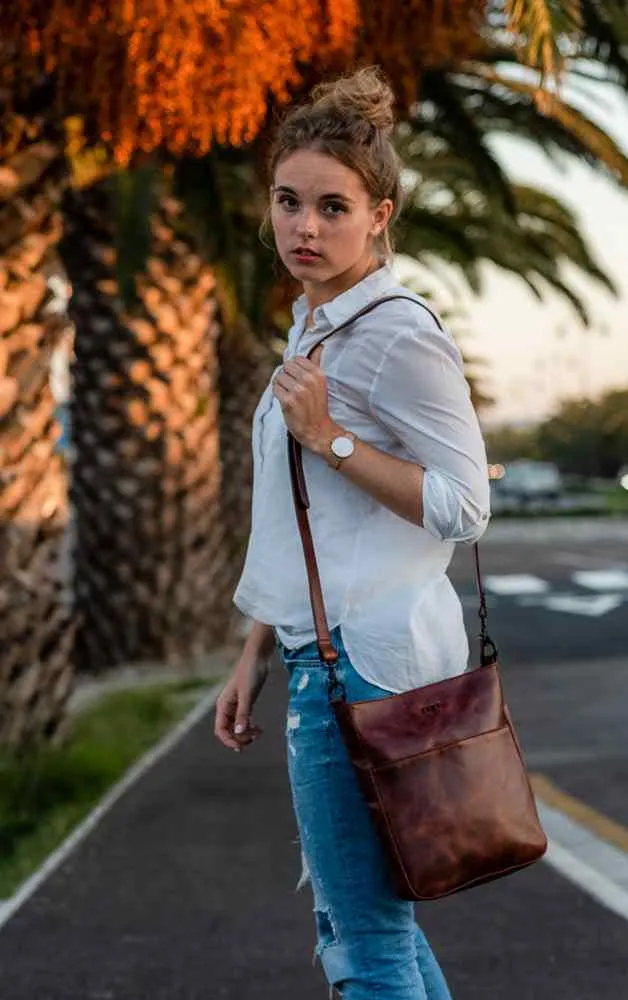 Zemp Boston Cross Body Bag | Red